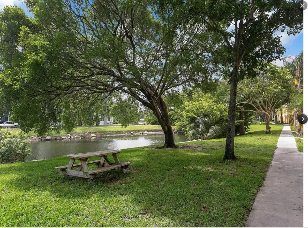 3700 56TH AVENUE #1030 Hollywood, FL 33021