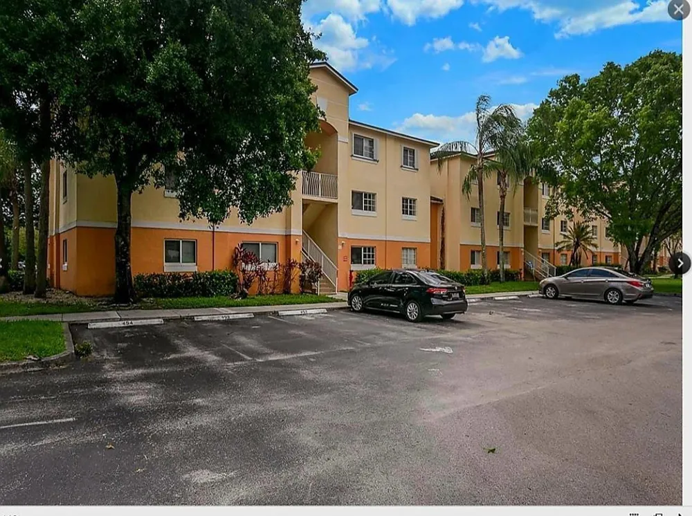 3700 56TH AVENUE #1030 Hollywood, FL 33021