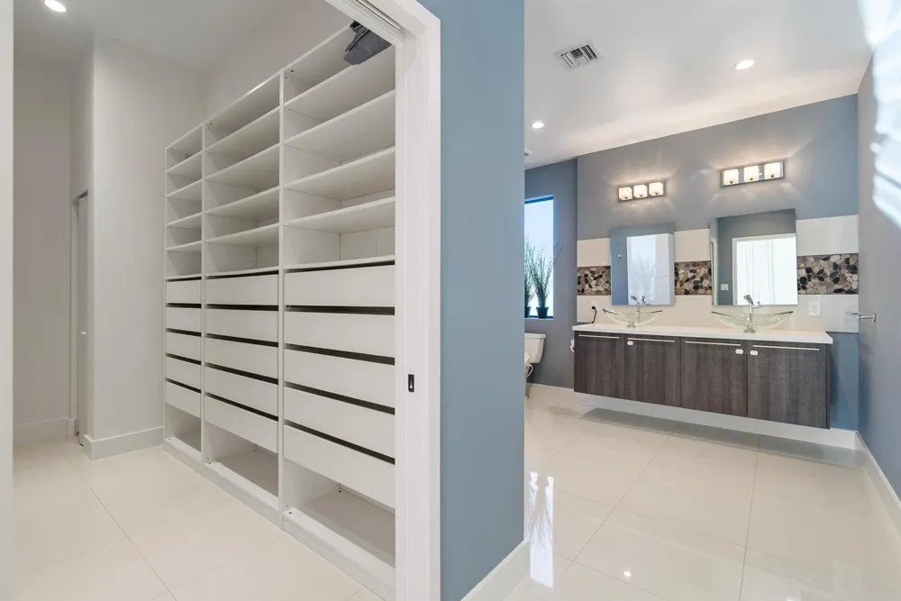 180 SE 4TH TERRACE Pompano Beach, FL 33060