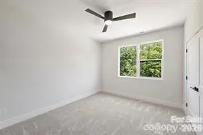 3007 Yada Lane Charlotte, NC 28208