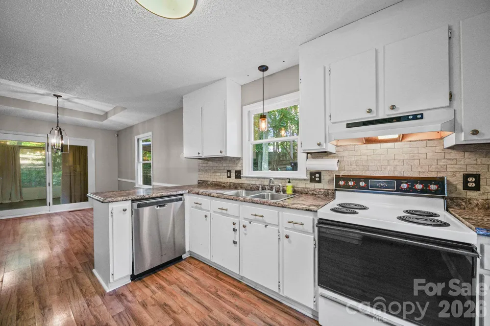 821 Deer Path Place Mooresville, NC 28115