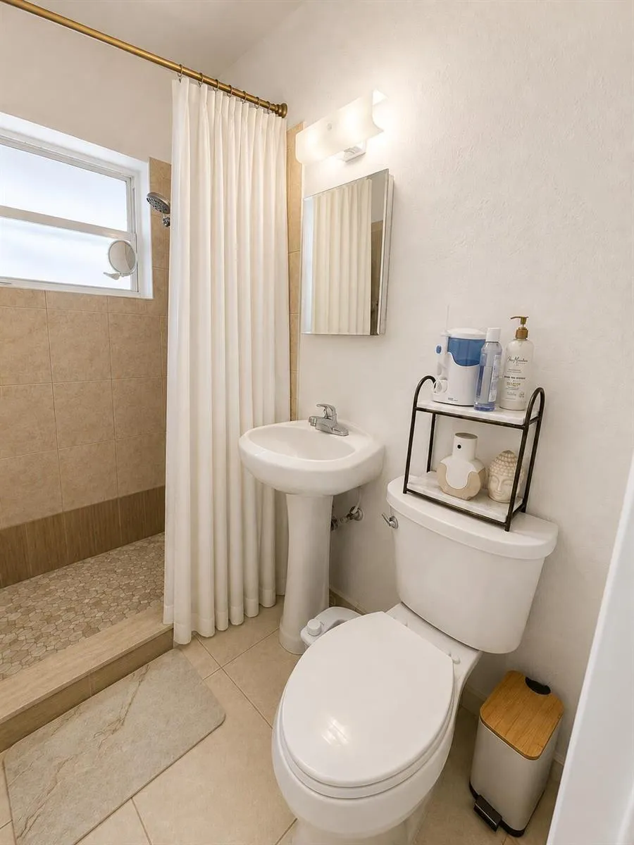 129 SW 21ST WAY Fort Lauderdale, FL 33312