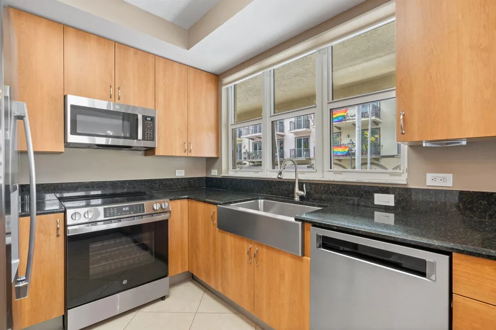 2617 NE 14th Avenue #109 Wilton Manors, FL 33334