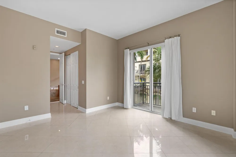 2617 NE 14th Avenue #109 Wilton Manors, FL 33334