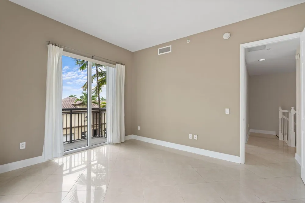 2617 NE 14th Avenue #109 Wilton Manors, FL 33334