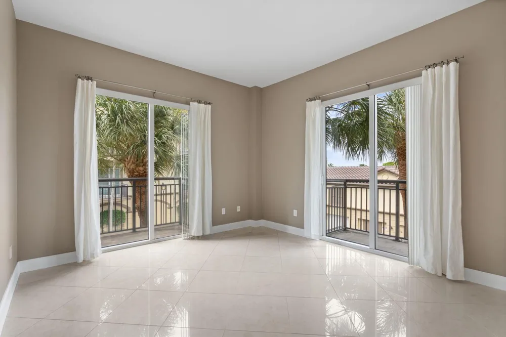 2617 NE 14th Avenue #109 Wilton Manors, FL 33334