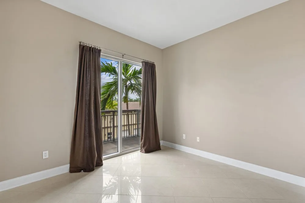 2617 NE 14th Avenue #109 Wilton Manors, FL 33334