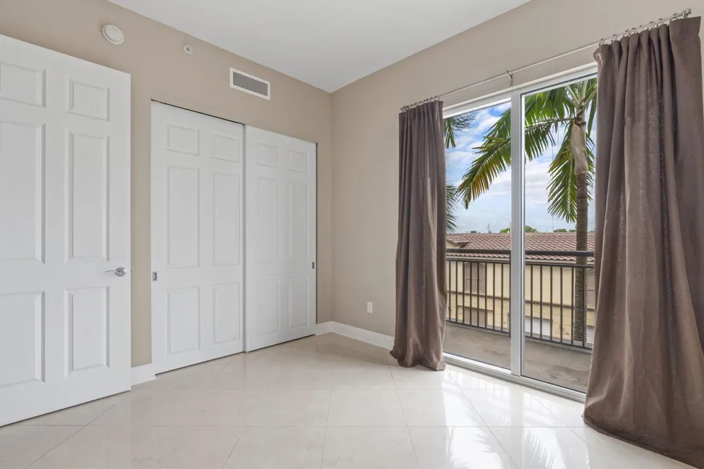 2617 NE 14th Avenue #109 Wilton Manors, FL 33334