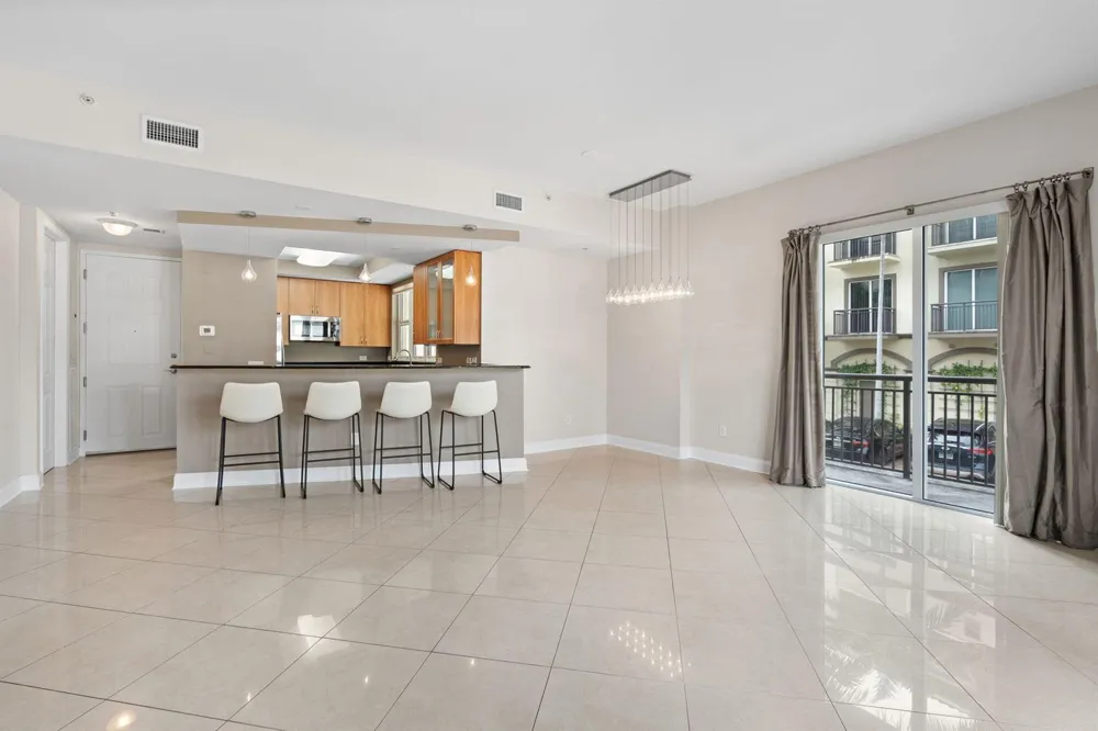 2617 NE 14th Avenue #109 Wilton Manors, FL 33334