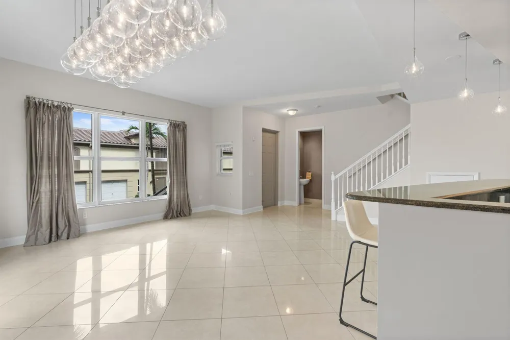 2617 NE 14th Avenue #109 Wilton Manors, FL 33334