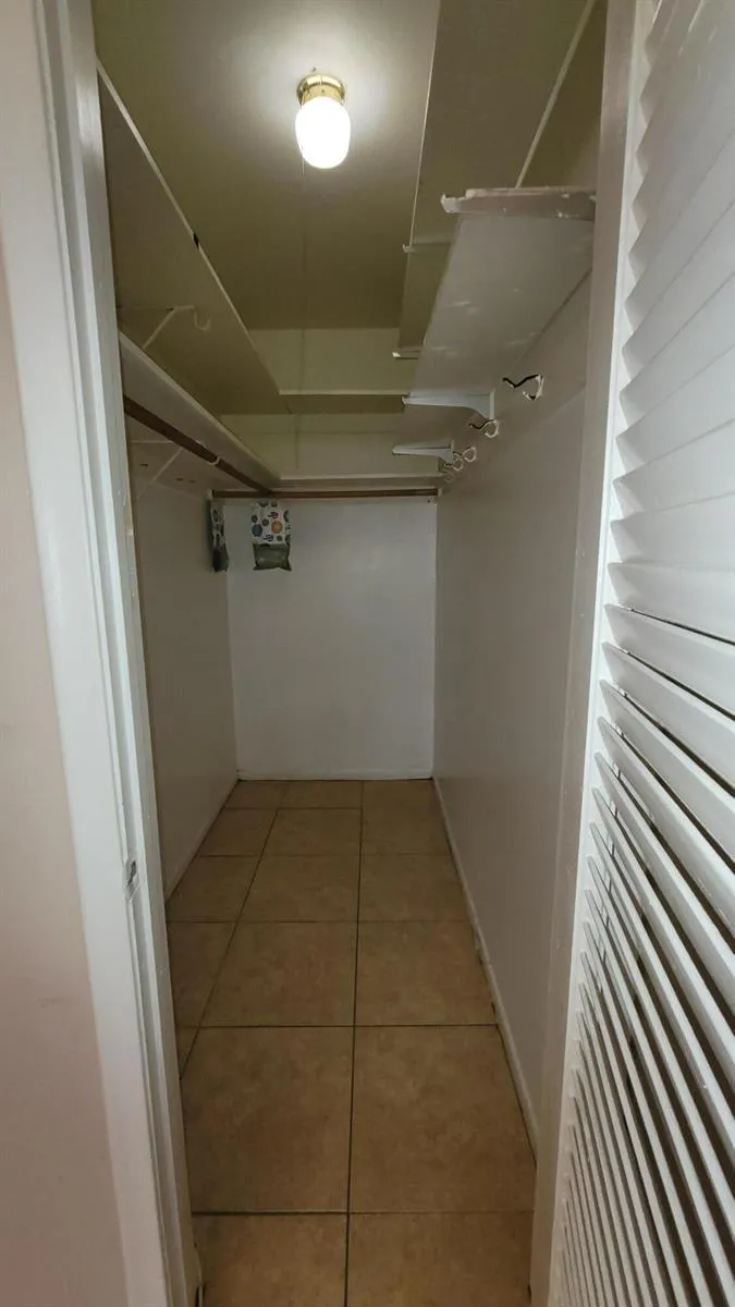 208 EASTHAMPTON I West Palm Beach, FL 33417