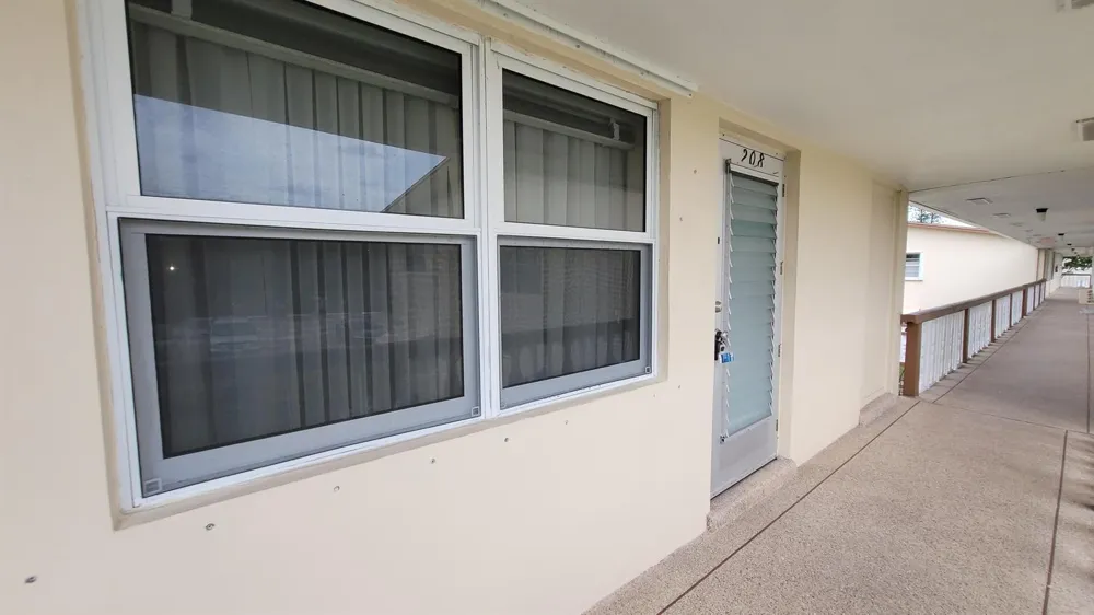 208 EASTHAMPTON I West Palm Beach, FL 33417