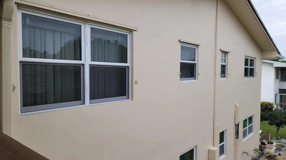 208 EASTHAMPTON I West Palm Beach, FL 33417