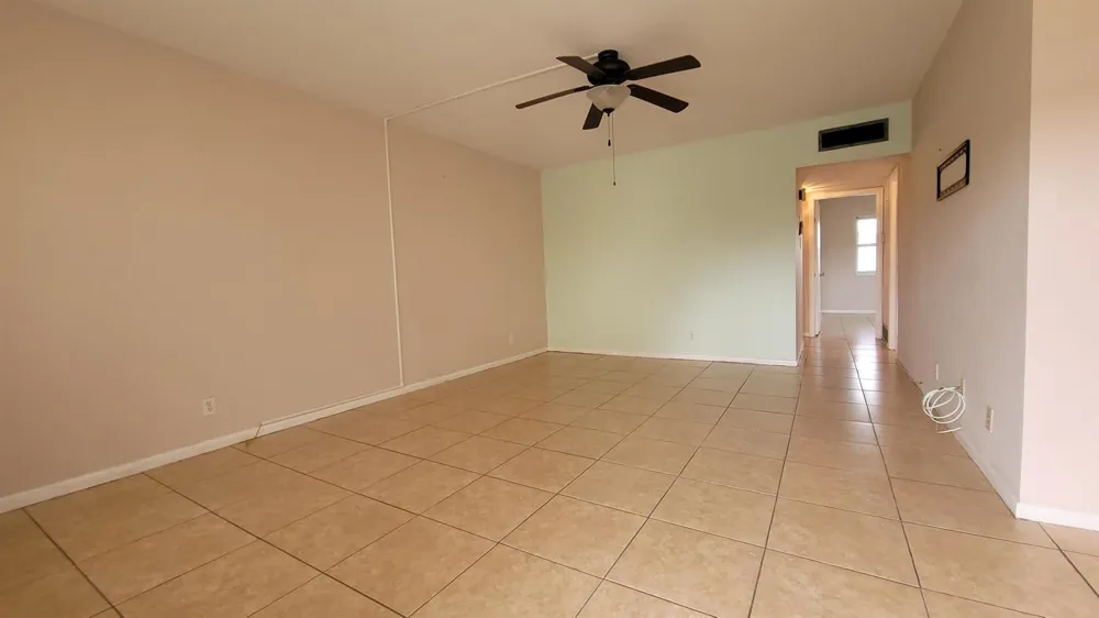 208 EASTHAMPTON I West Palm Beach, FL 33417