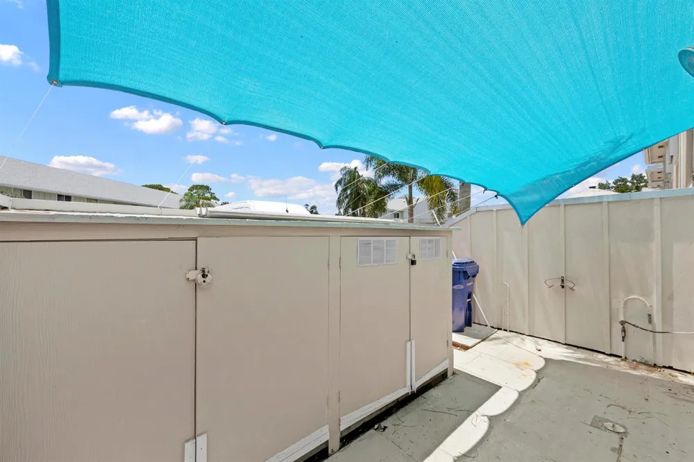 6151 Riverwalk Lane #Unit 8 Jupiter, FL 33458