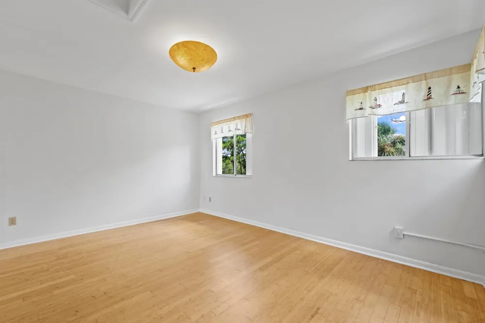 6151 Riverwalk Lane #Unit 8 Jupiter, FL 33458