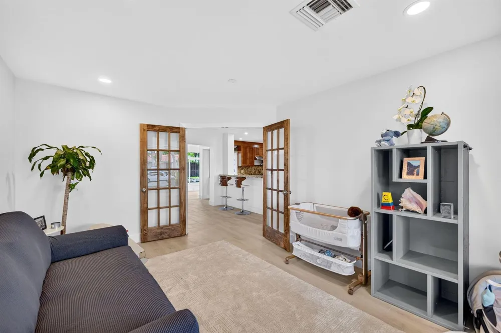 520 SE 14TH STREET Pompano Beach, FL 33060