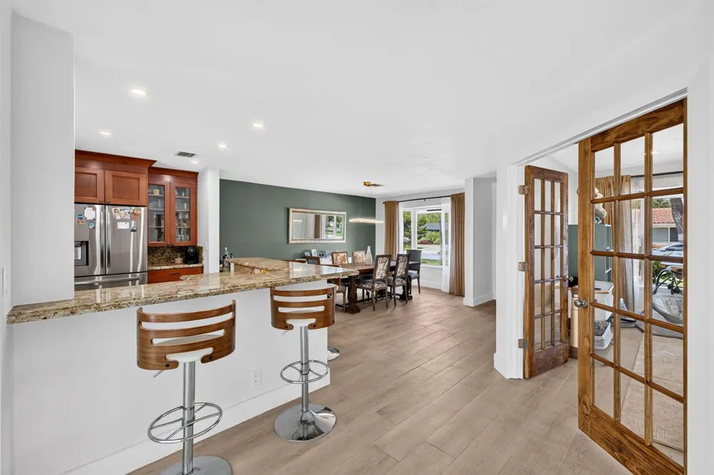 520 SE 14TH STREET Pompano Beach, FL 33060