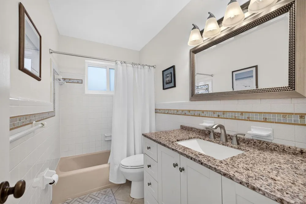 520 SE 14TH STREET Pompano Beach, FL 33060