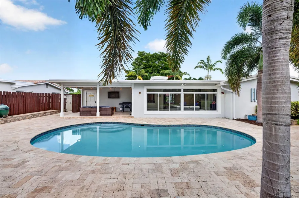520 SE 14TH STREET Pompano Beach, FL 33060