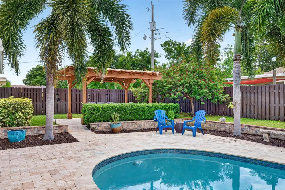 520 SE 14TH STREET Pompano Beach, FL 33060