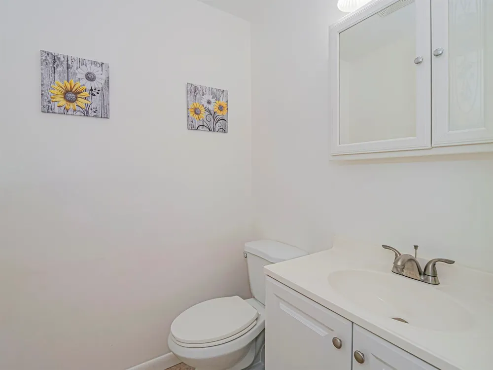 41 WOODLAND DRIVE #205 Vero Beach, FL 32962