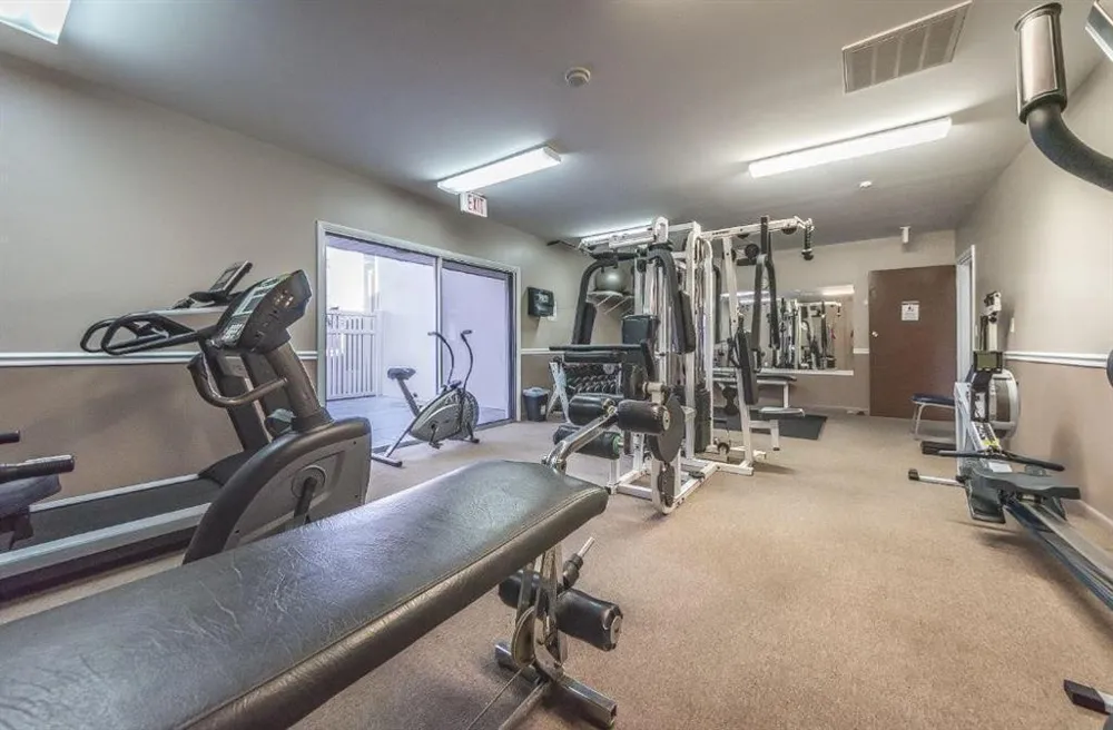 41 WOODLAND DRIVE #205 Vero Beach, FL 32962