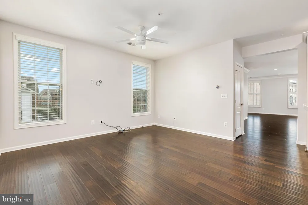 23694 HOPEWELL MANOR TERRACE Ashburn, VA 20148