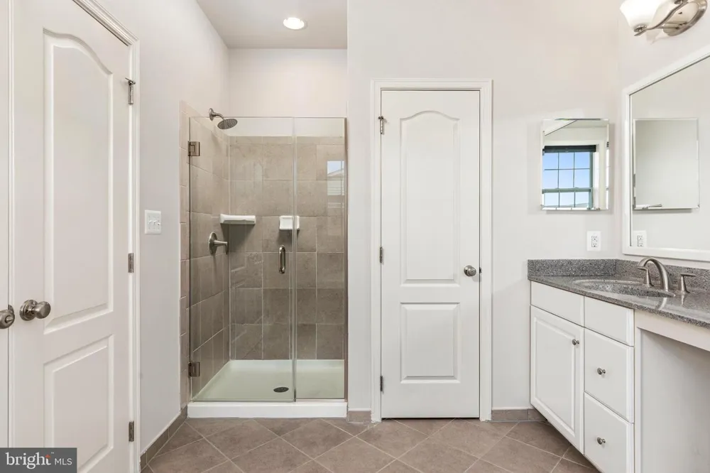 23694 HOPEWELL MANOR TERRACE Ashburn, VA 20148