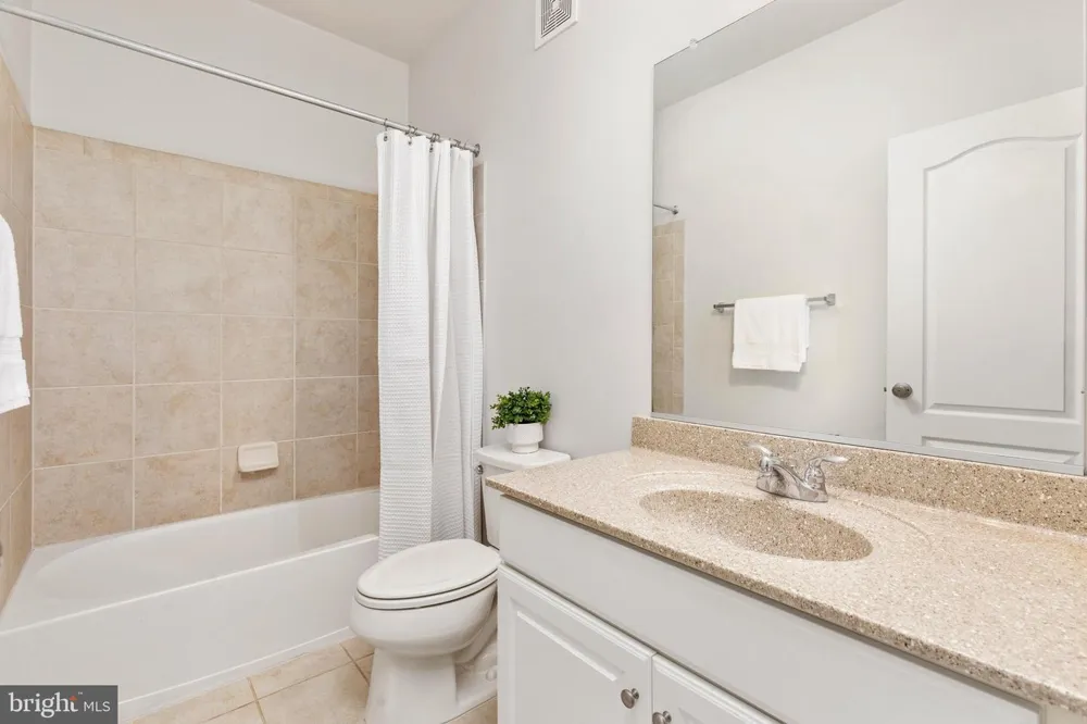 23694 HOPEWELL MANOR TERRACE Ashburn, VA 20148