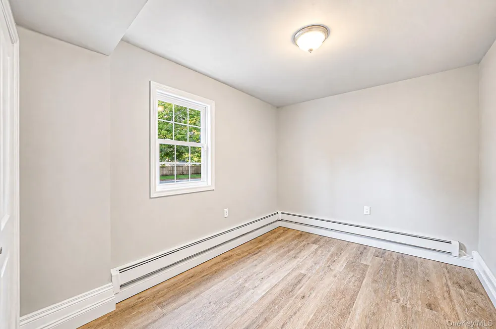 87 Sequoia Drive Coram, NY 11727