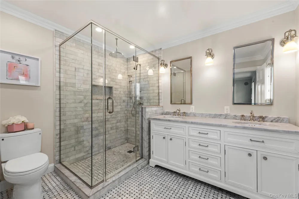 15496 Riverside Drive Whitestone, NY 11357