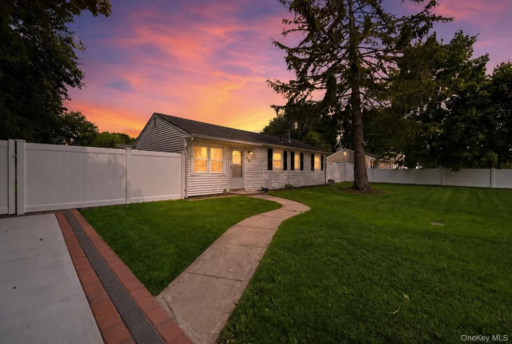 710 Bourdois Avenue Bellport, NY 11713
