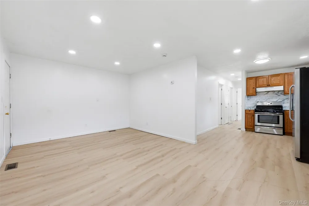 710 Bourdois Avenue Bellport, NY 11713