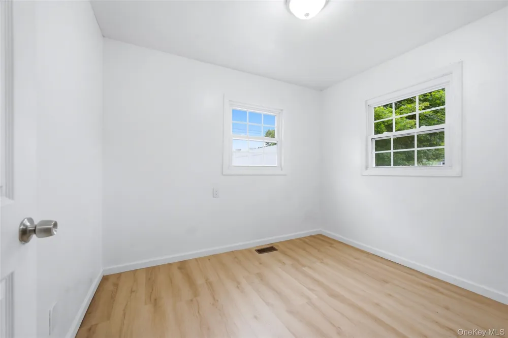 710 Bourdois Avenue Bellport, NY 11713