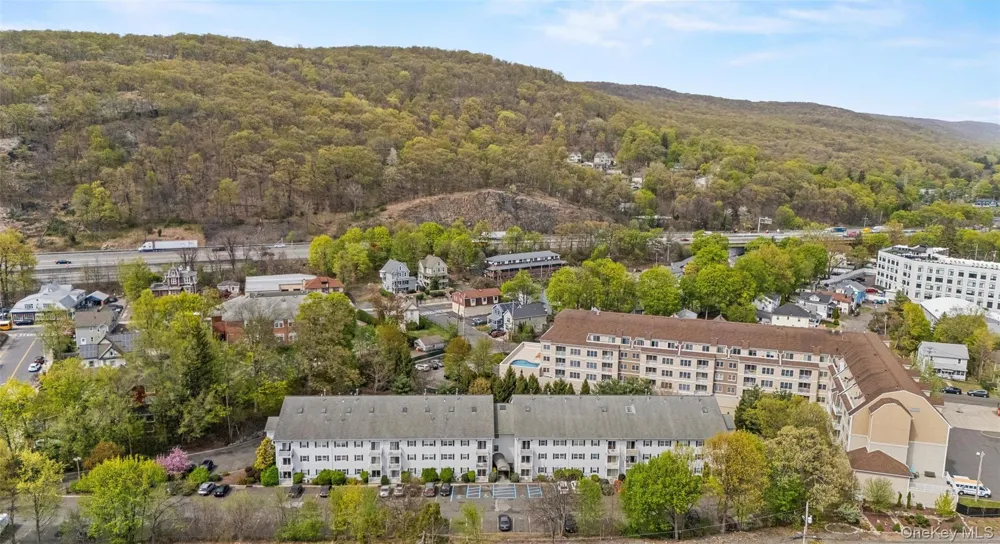 10-12 Chestnut Street #A202 Suffern, NY 10901
