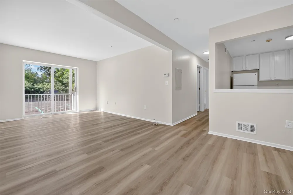 10-12 Chestnut Street #A202 Suffern, NY 10901