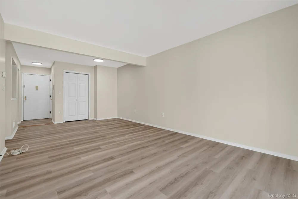 10-12 Chestnut Street #A202 Suffern, NY 10901
