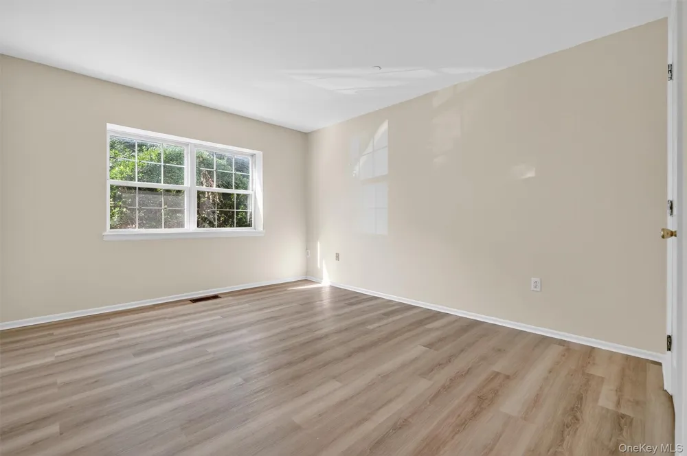 10-12 Chestnut Street #A202 Suffern, NY 10901