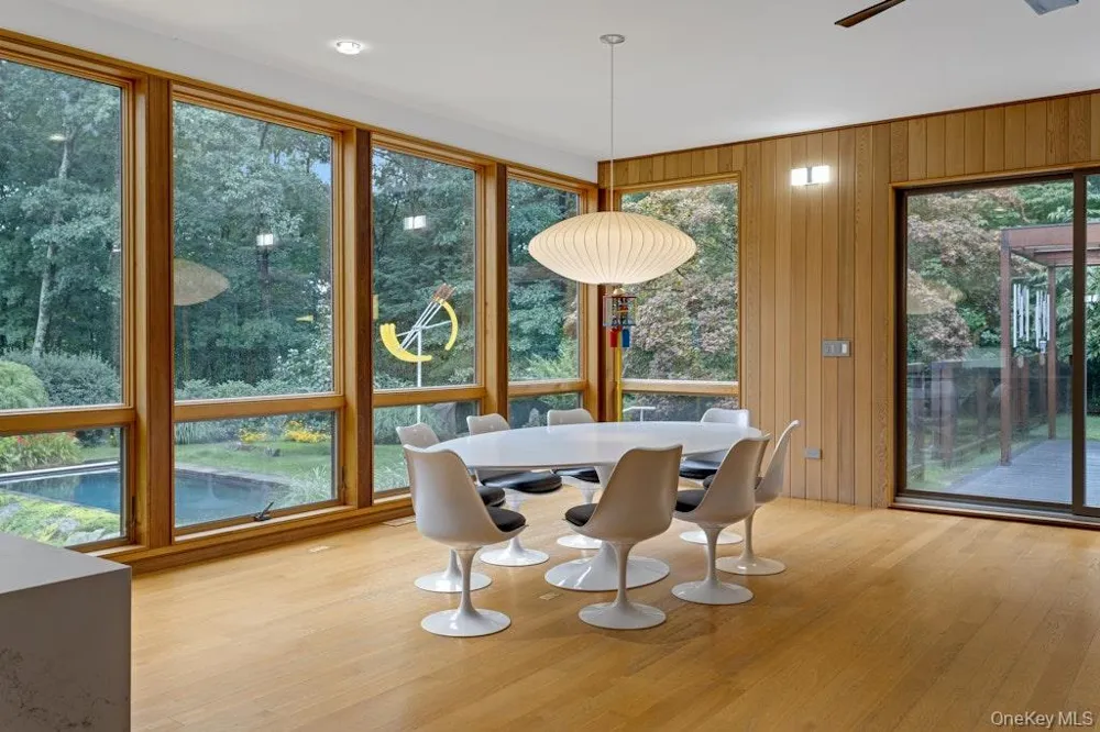 14 Cradle Rock Road E Pound Ridge, NY 10576