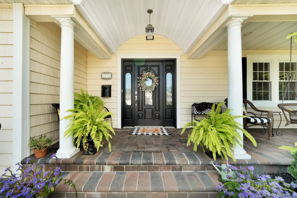 1836 Gardenia Avenue Merrick, NY 11566