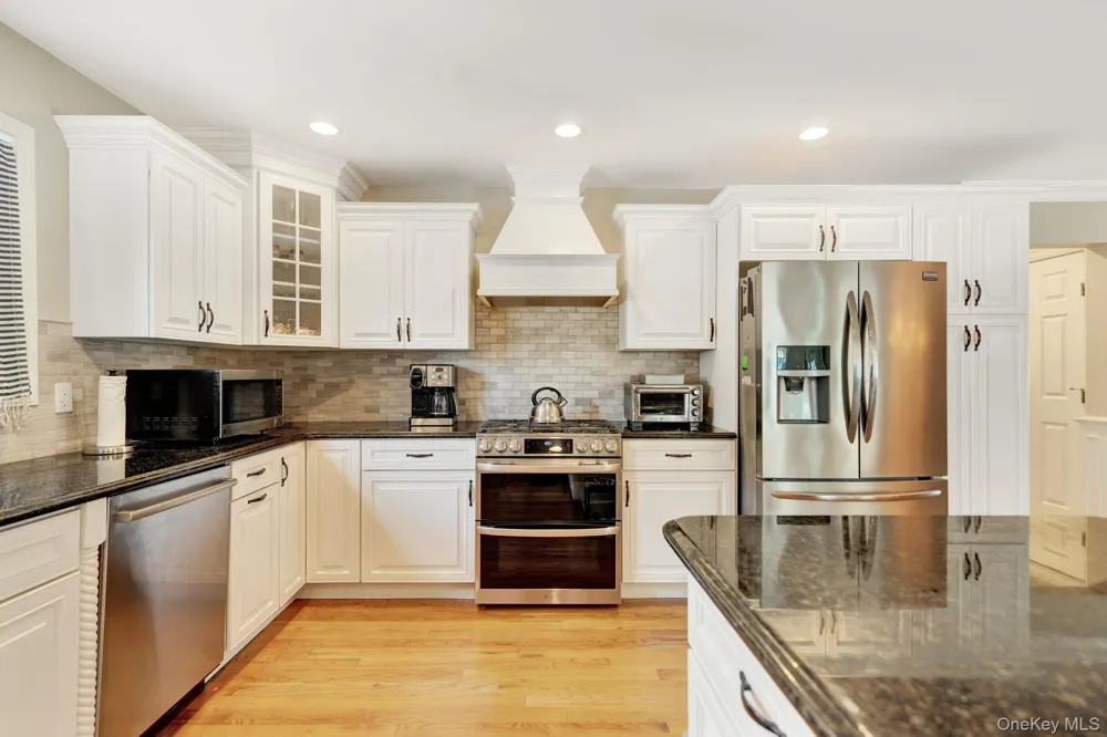 1836 Gardenia Avenue Merrick, NY 11566