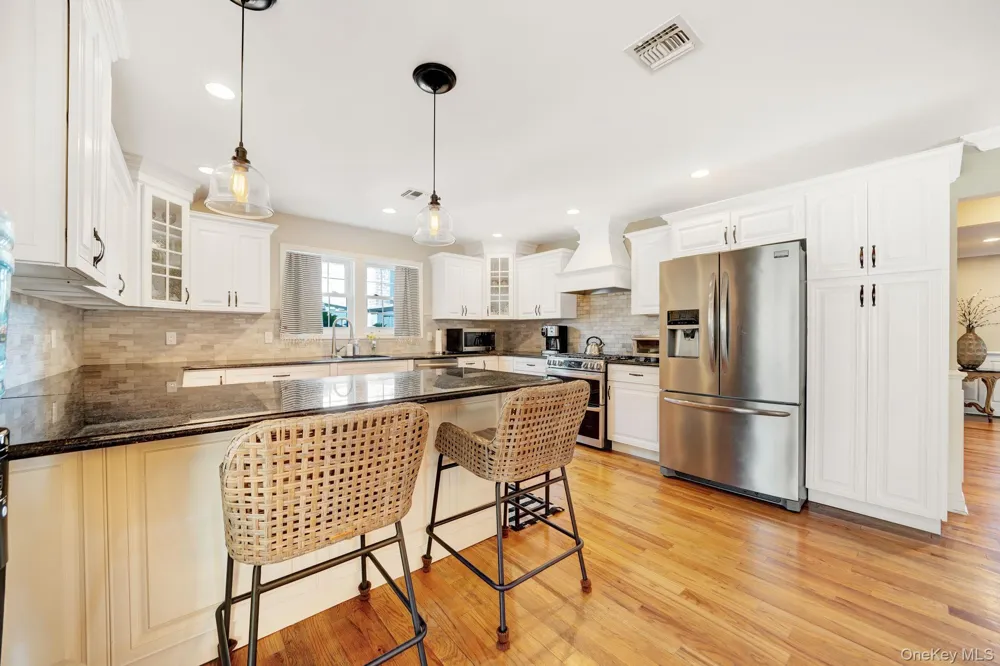1836 Gardenia Avenue Merrick, NY 11566