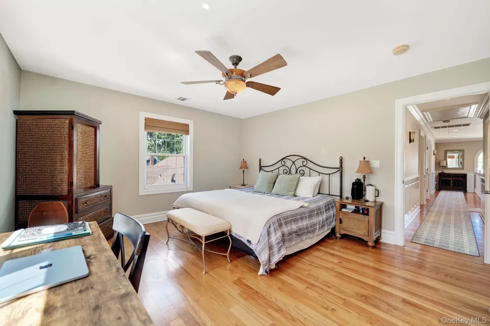 1836 Gardenia Avenue Merrick, NY 11566