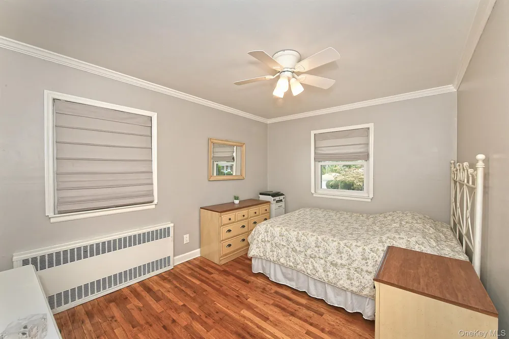 4039 Hahn Avenue Bethpage, NY 11714