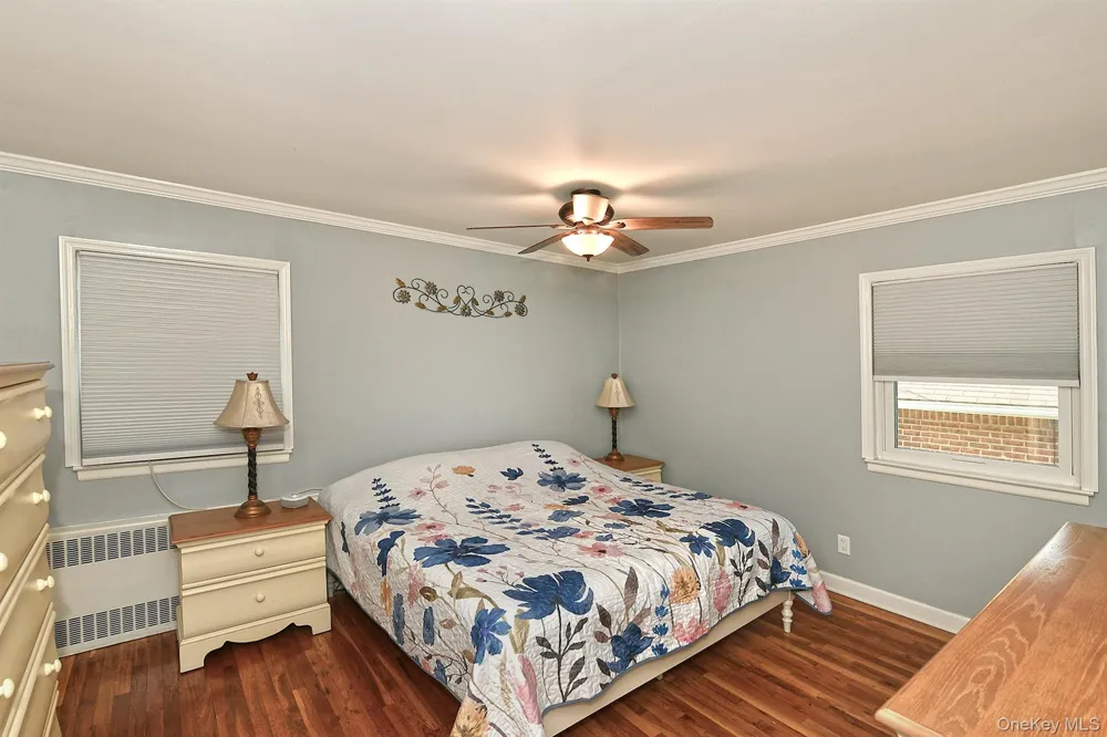4039 Hahn Avenue Bethpage, NY 11714