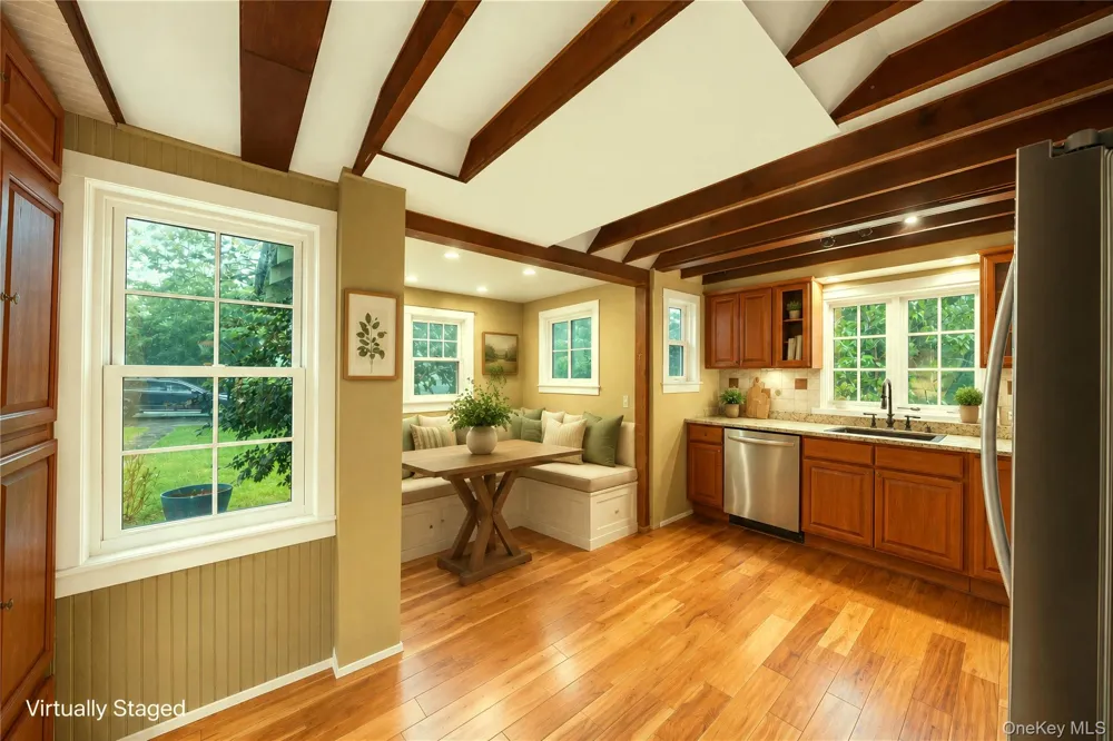 7 Dickerson Avenue Stony Brook, NY 11790