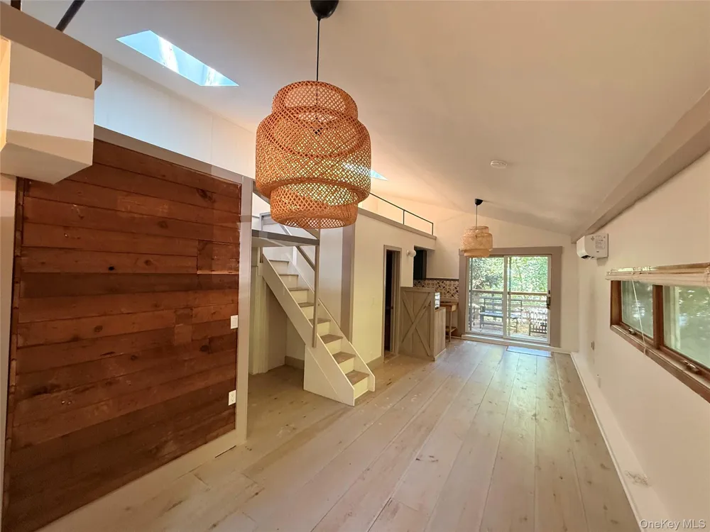 331 Thompson Street Port Jefferson, NY 11777