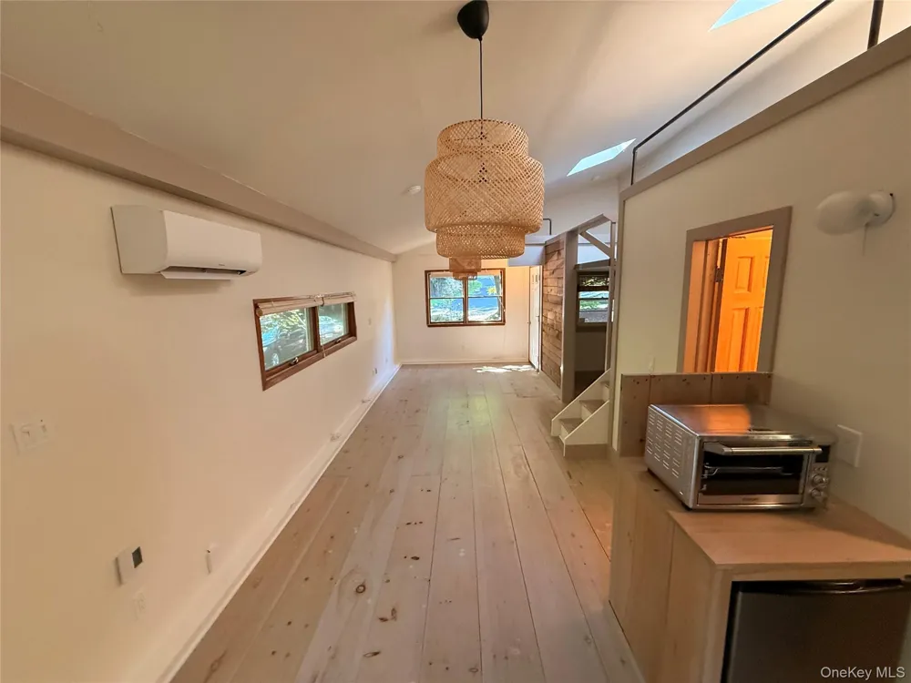 331 Thompson Street Port Jefferson, NY 11777