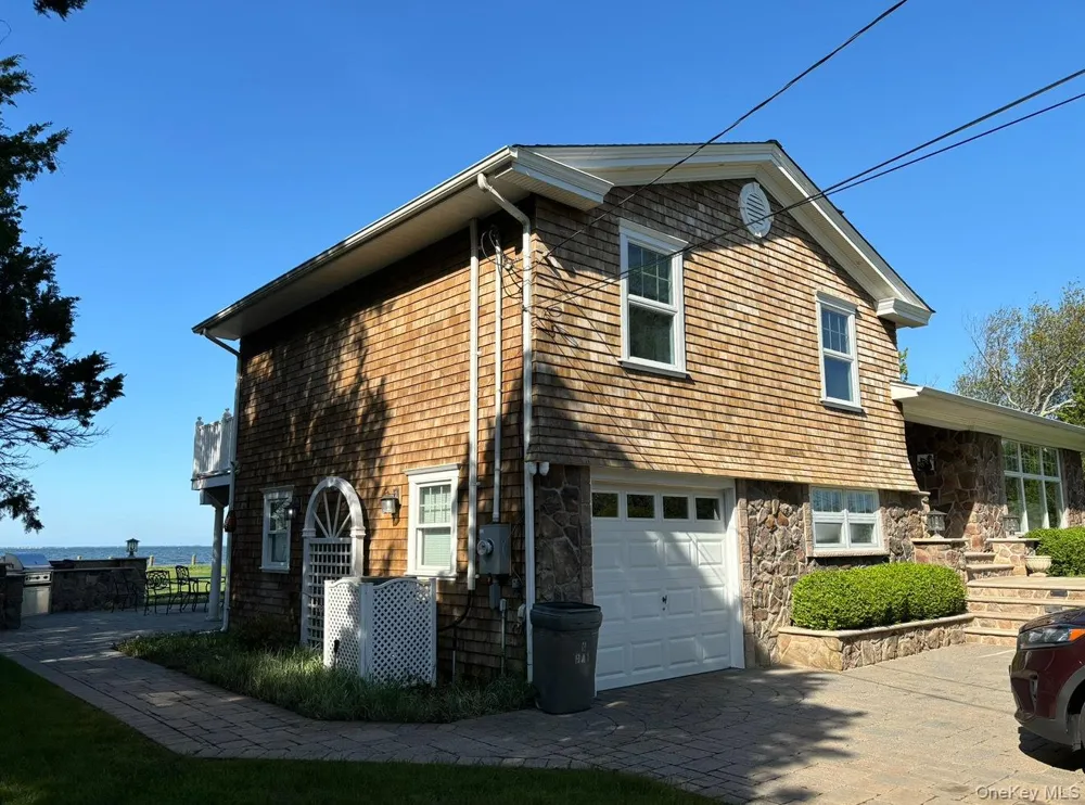 8 Bay Road East Patchogue, NY 11772